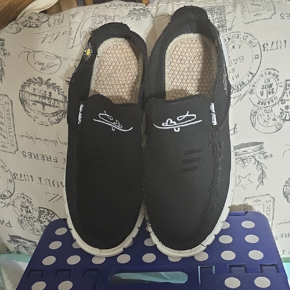 Black Casual Slip-On Shoes